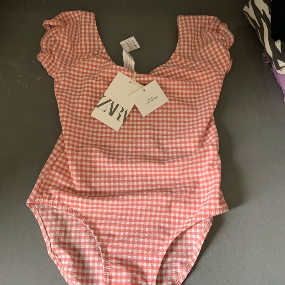 New with tags Zara swimsuit